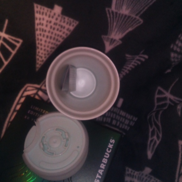 Starbucks "Limited Edition 50th Anniversary" commemorative cup - Picture 5 of 6